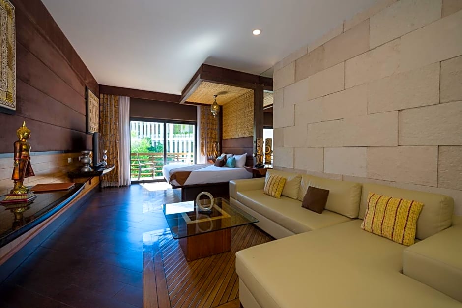La Divina by Aldea Thai