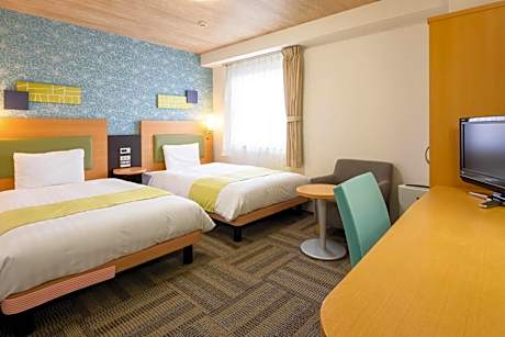 Standard Twin Room - Non-Smoking