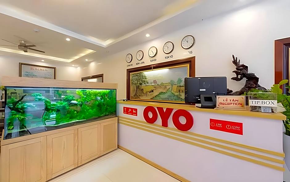 Luxury Airport Hotel & Spa