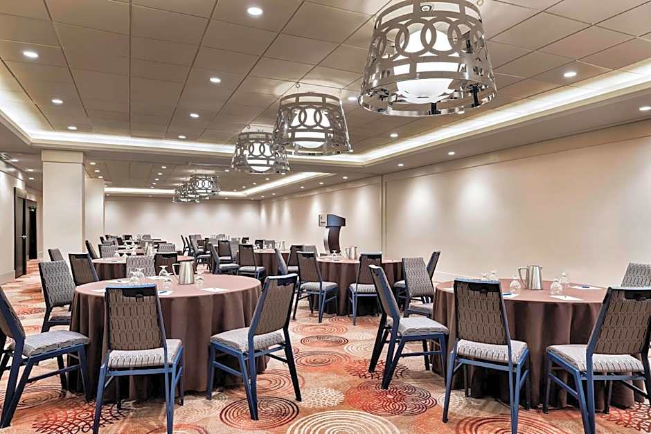 Sheraton Centre Toronto Hotel