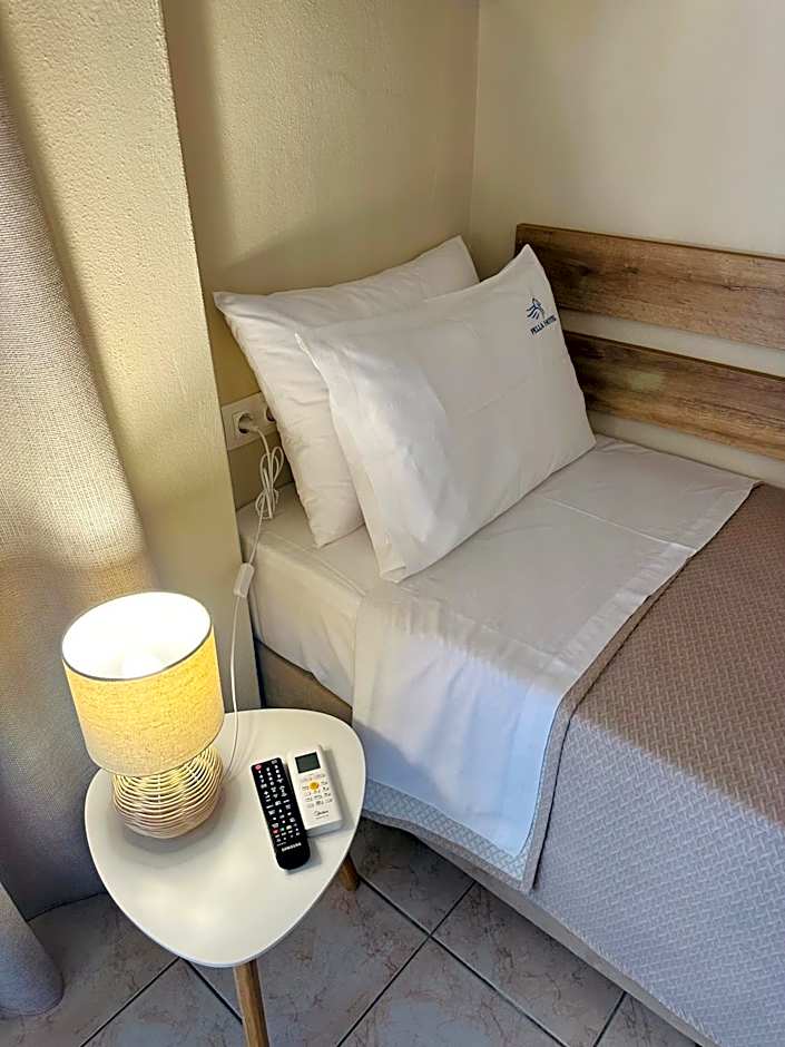 Pella Hotel - new