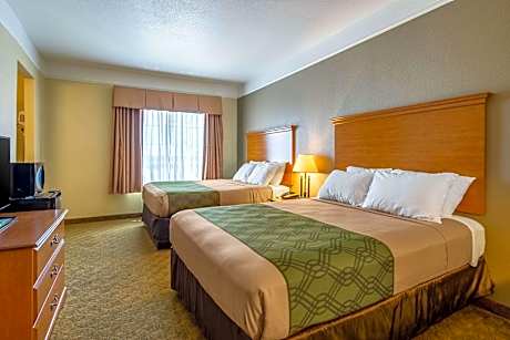 2 Queen Beds, Mobility Accessible Room, Bathtub w/ Grab Bars, Non-Smoking