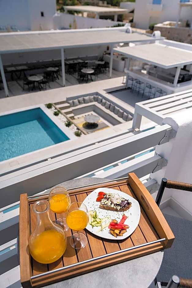 Quartano Suites by Heliessa, Adults Only