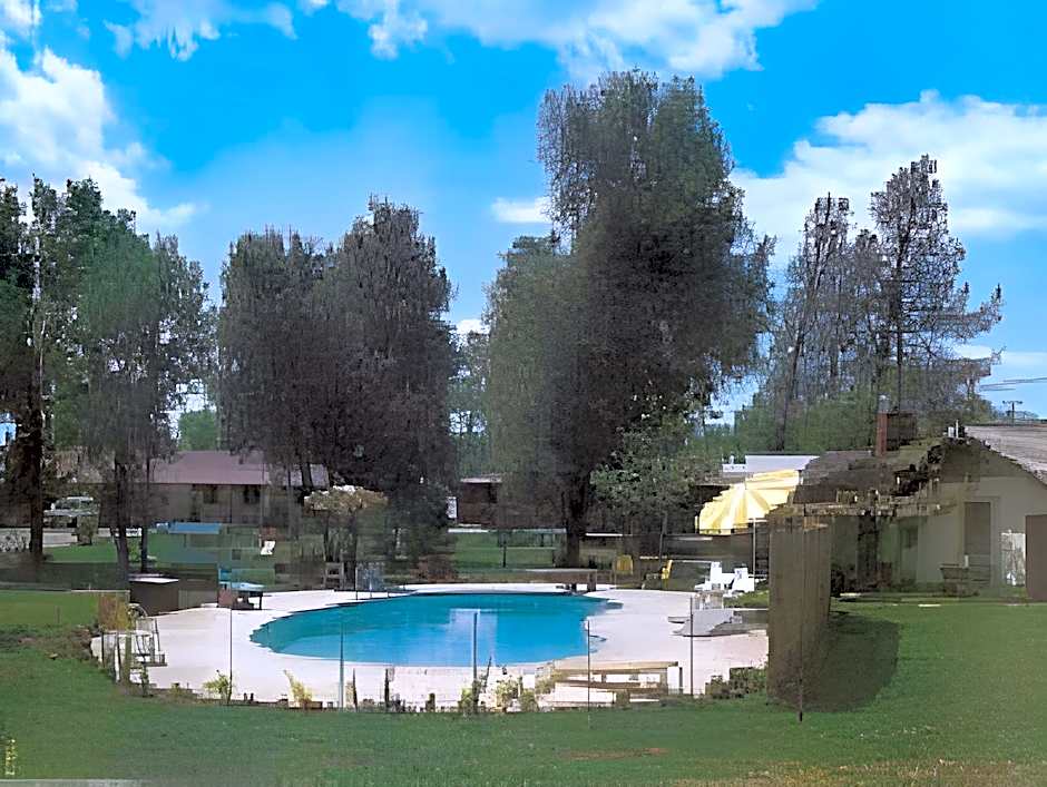 Shasta Dam Motel