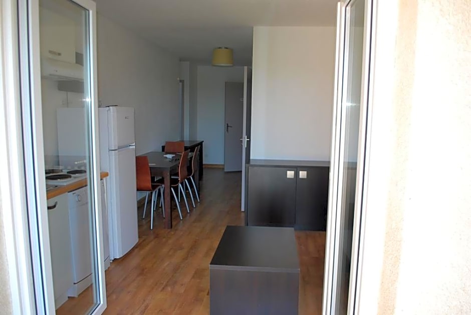 Adonis Saint Florent