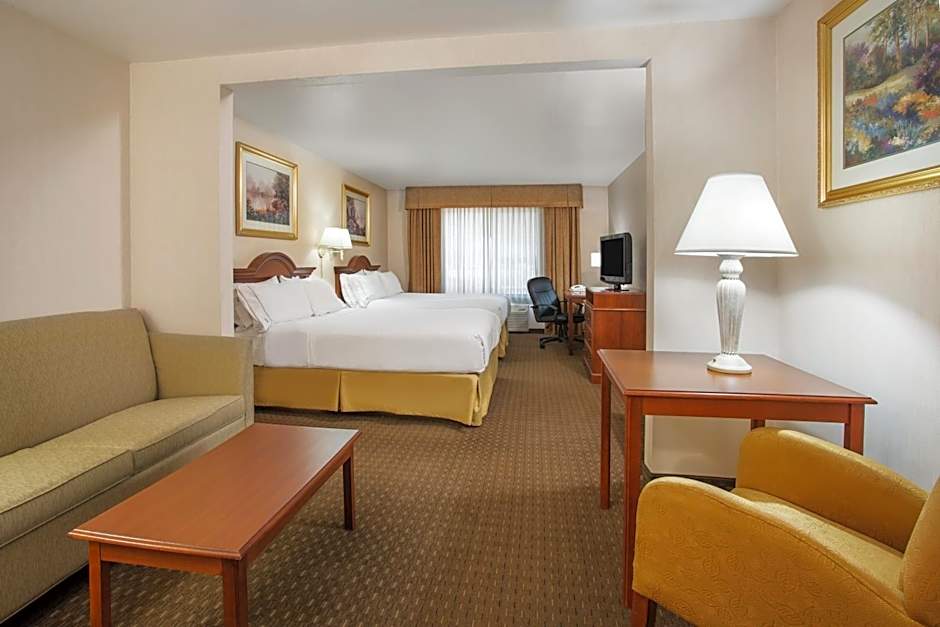 Holiday Inn Express Hotel & Suites Marion By IHG