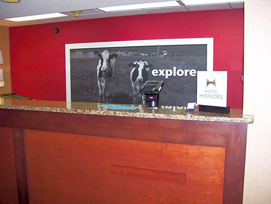 Hampton Inn By Hilton Hillsville