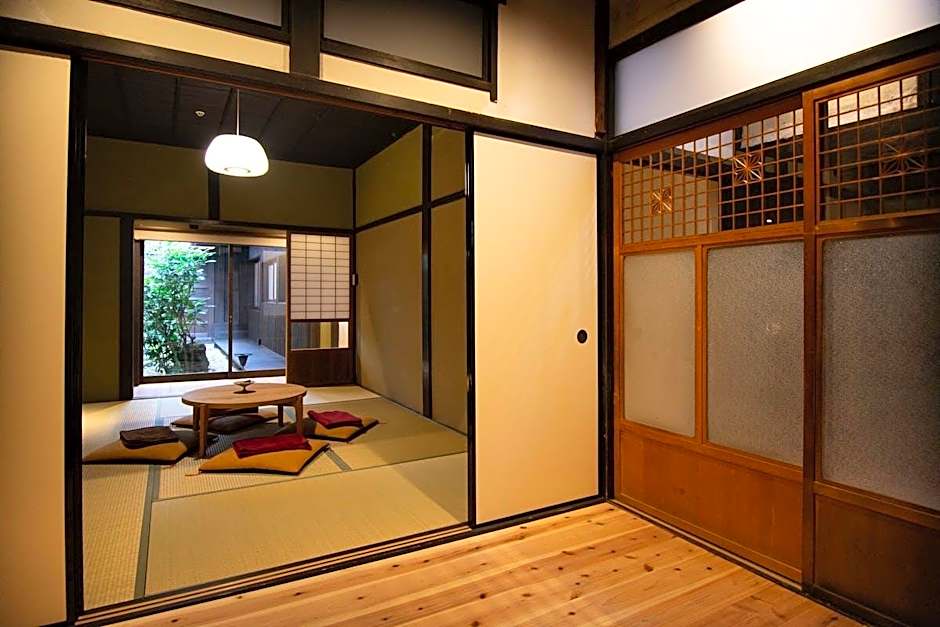 NIPPONIA Sasayama Castle Town Hotel