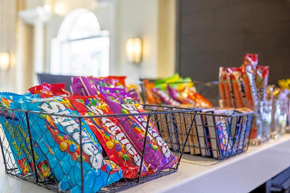 Crowne Plaza Fredericton Lord Beaverbrook By IHG