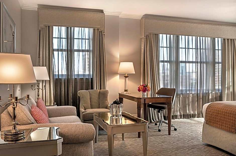 Warwick Melrose Hotel