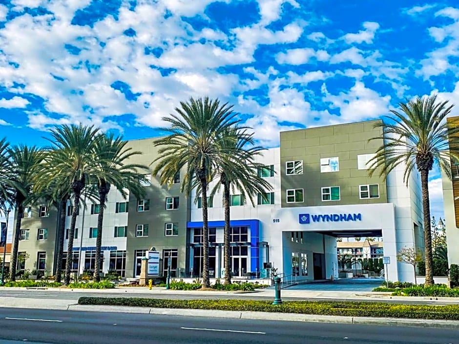 Wyndham Anaheim