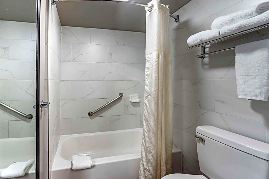 Best Western Celebration Inn & Suites