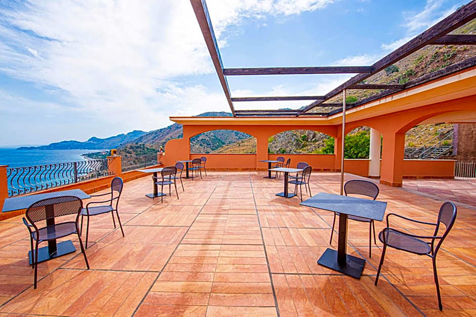 Baia Taormina - CDSHotels