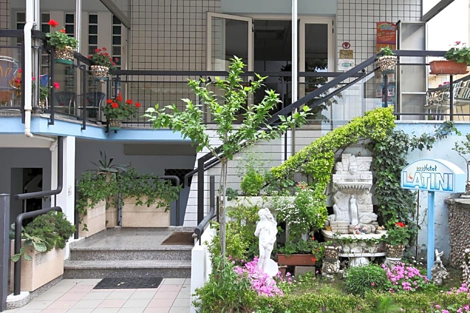 Hotel Latini