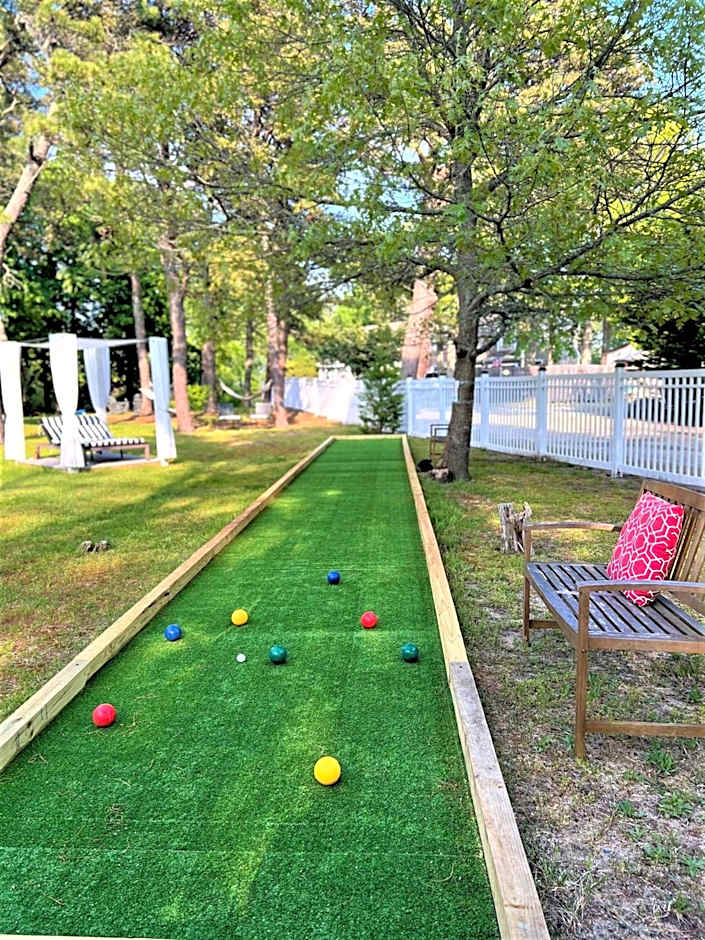 The Seagrove Suites & Guest Rooms