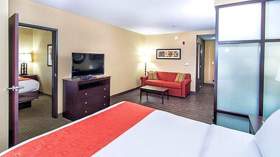 Holiday Inn Express & Suites Elkton - University Area By IHG