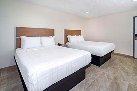 Queen Room with Two Queen Beds - Non-Smoking