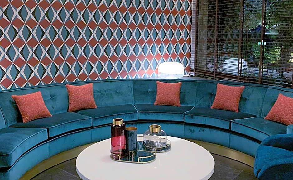 Panoramic Hotel Plaza