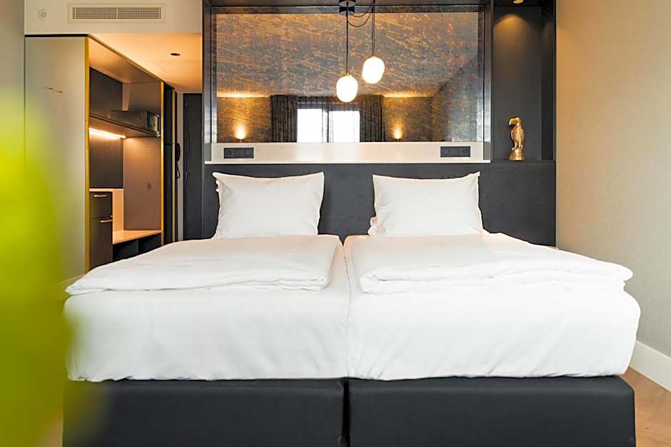 Van der Valk TheaterHotel De Oranjerie