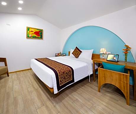 Superior Double or Twin Room with Terrace