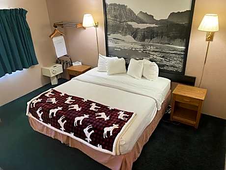 Queen Room - Disability Access