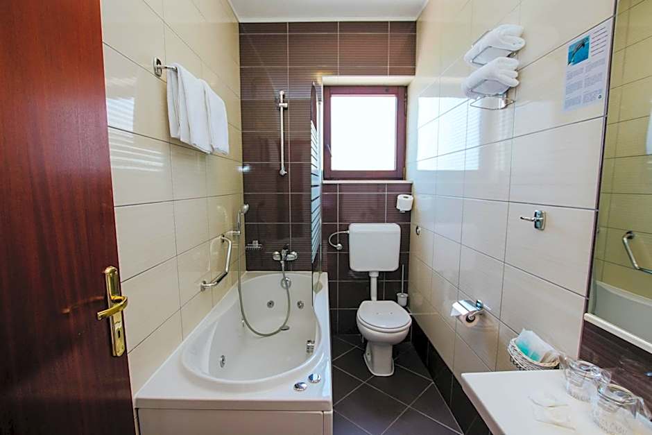 Hotel Vila Tina