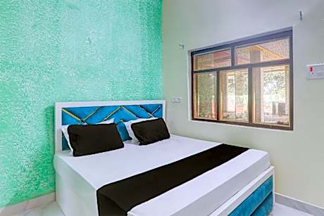 OYO 829229 Hotel Ranjana Diamond