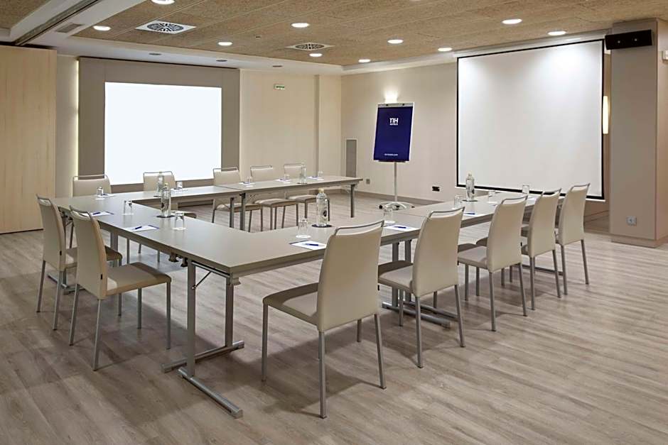 NH Pamplona Iruna Park