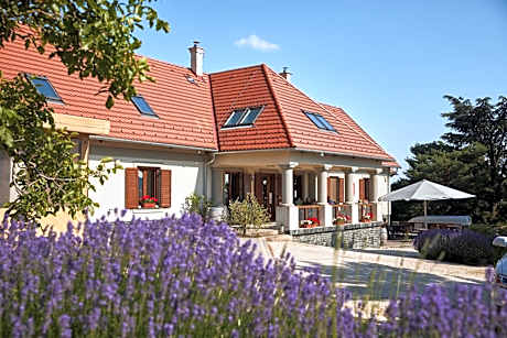 Villa Tolnay Vendégház