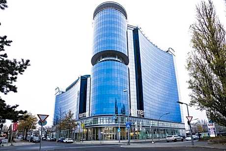 Garner Berlin - Spandau By IHG