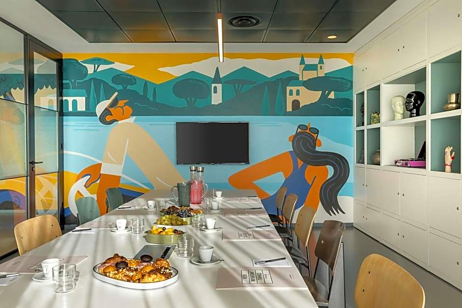 Moxy by Marriott Milan Malpensa Airport