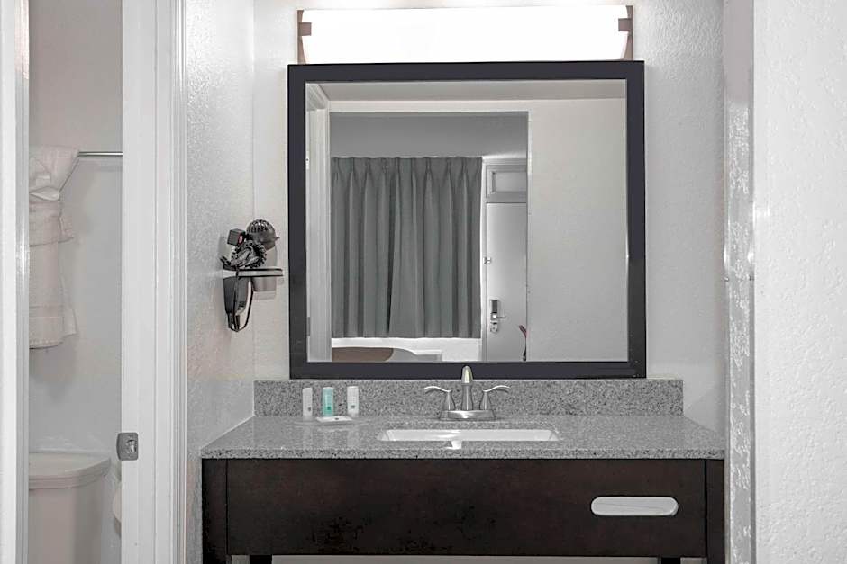 Quality Inn Miami South