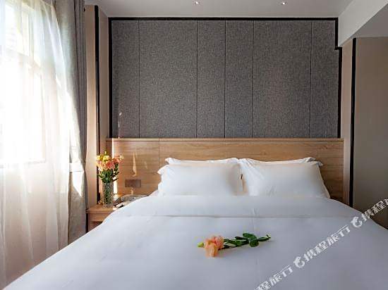 Wenxing Hotel (Guangzhou Beijing Road Pedestrian Street Haizhu Square Subway Station)