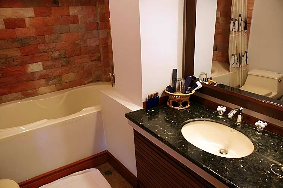 Muangthong Boutique Hotel