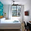 Chic & Basic Lemon Boutique Hotel