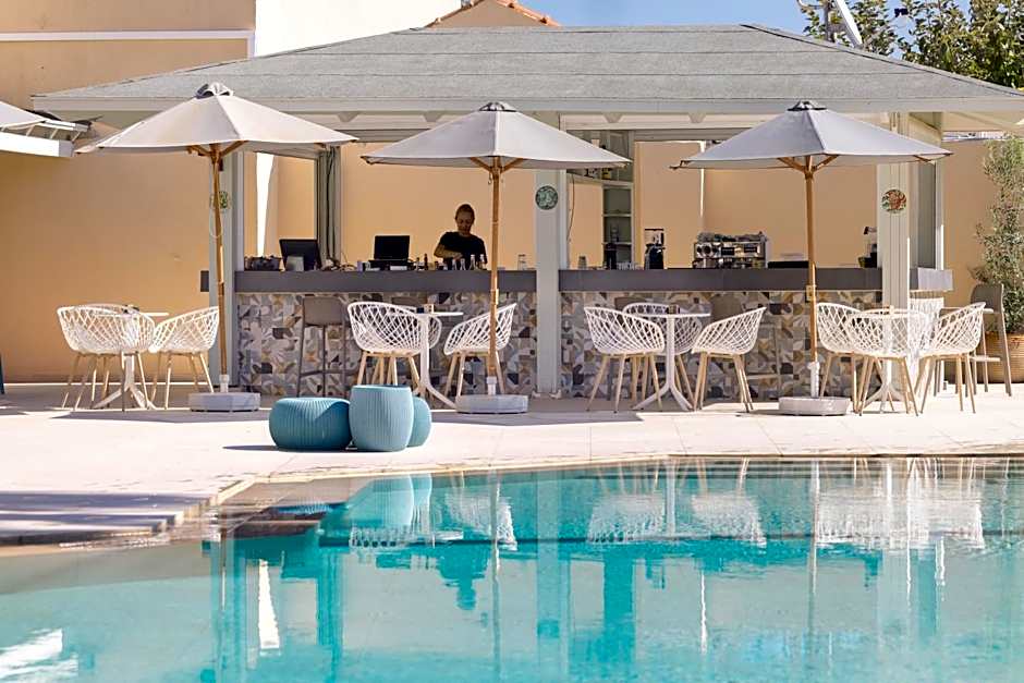 Atlantis Beach Hotel