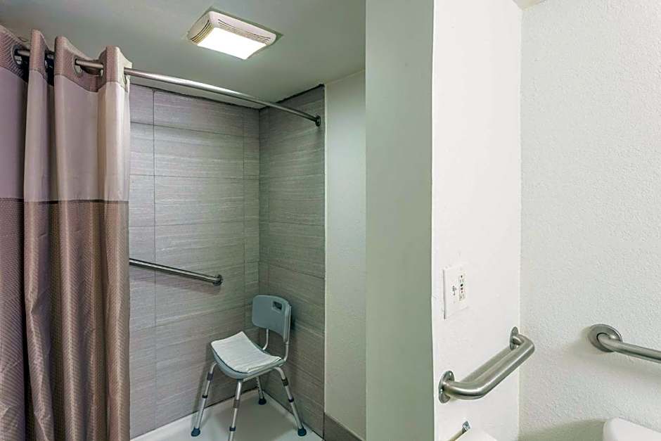 Motel 6-Huntington, WV