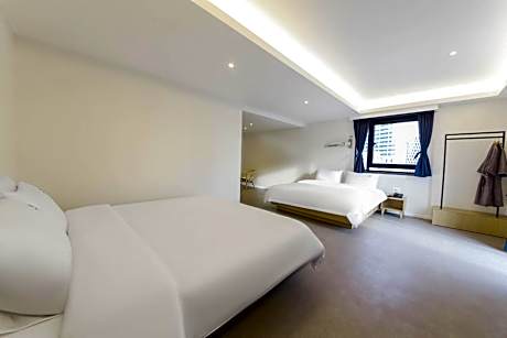 Family Room with Terrace