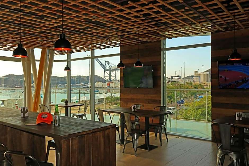 Bonita Bay Concept Hotel by Xarm Hotels