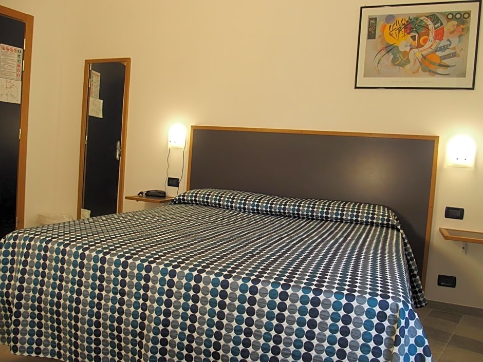Hotel Eden