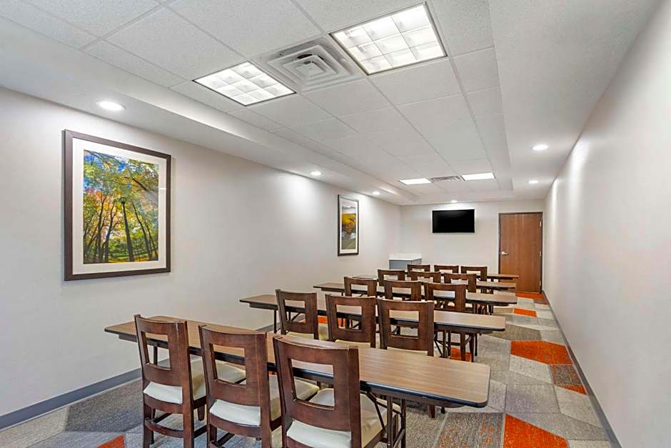 Comfort Suites Bloomsburg