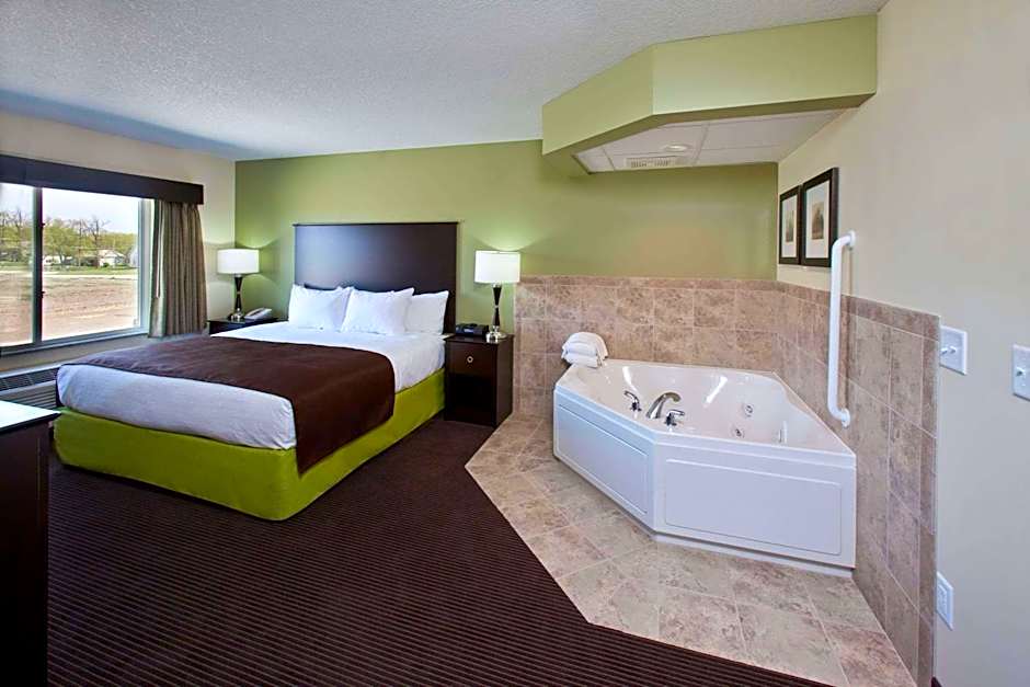 AmericInn by Wyndham Fairfield