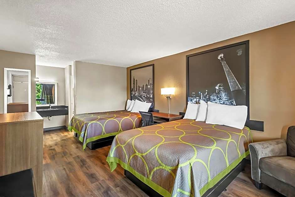 Super 8 by Wyndham Commerce