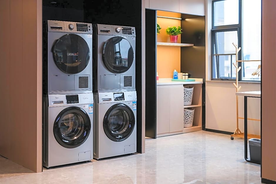 City Comfort Inn Shaoyang Central Hospital High-speed Railway Station