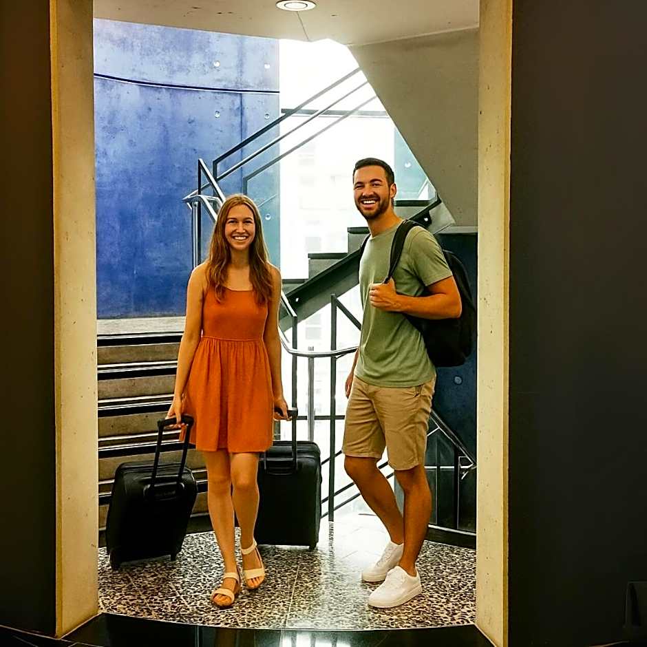 Plaza Hotel & Living Frankfurt