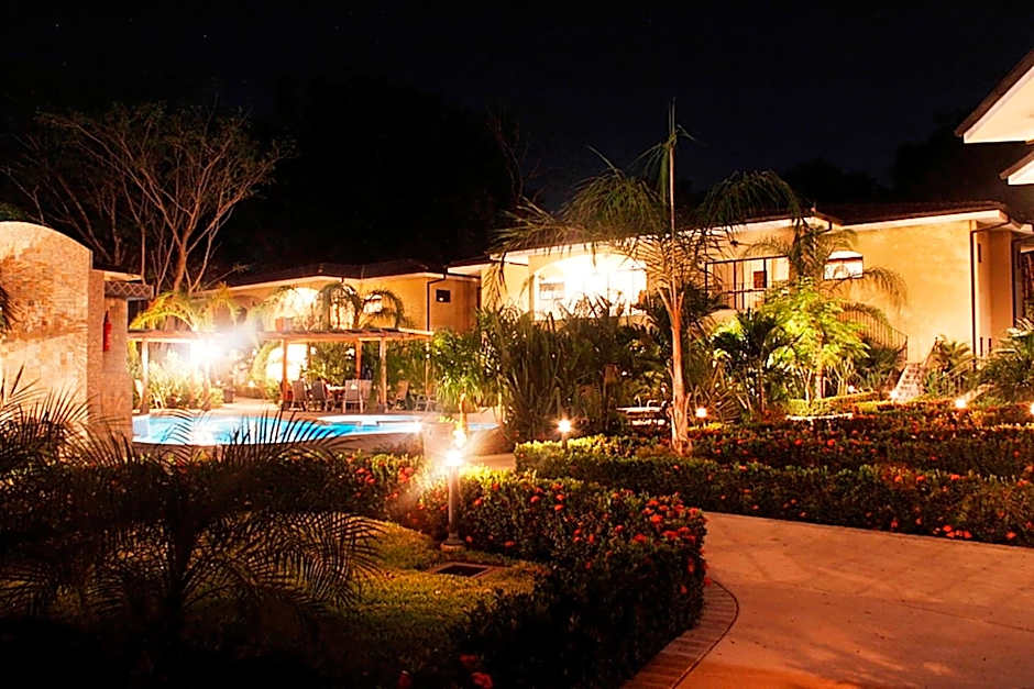 Casa del Sol -Villas Catalinas