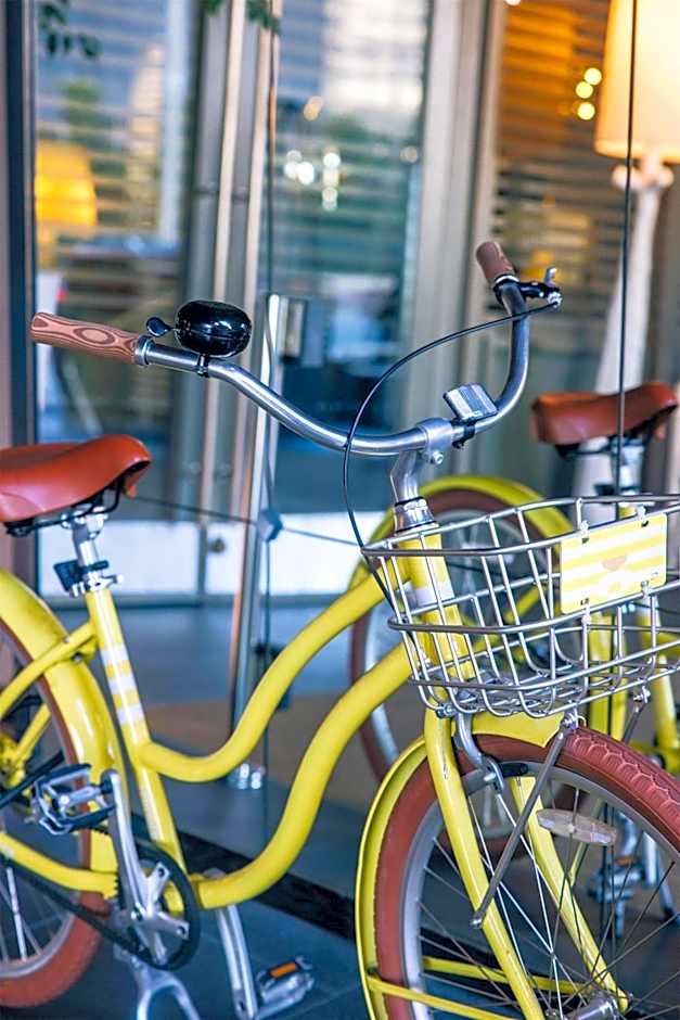 Hyatt Centric Delfina Santa Monica