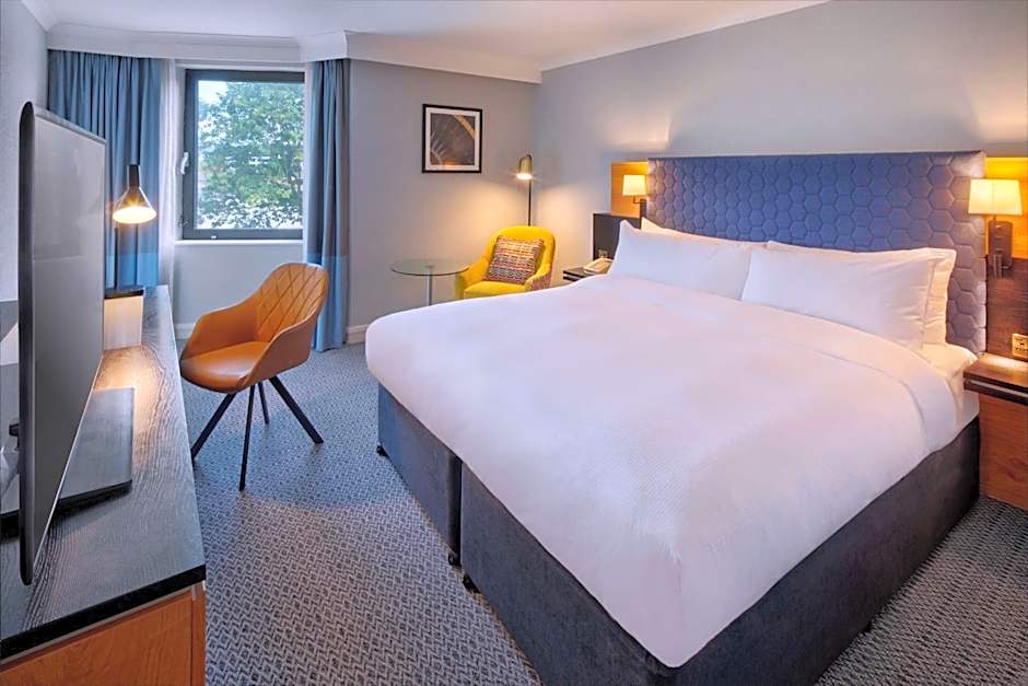 DoubleTree by Hilton Manchester Airport