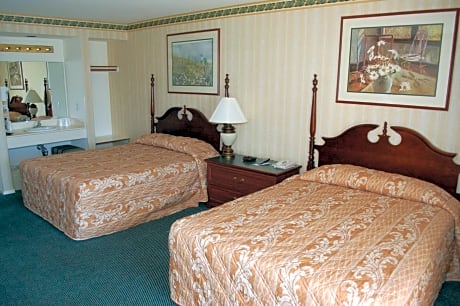 Queen Room with Two Queen Beds