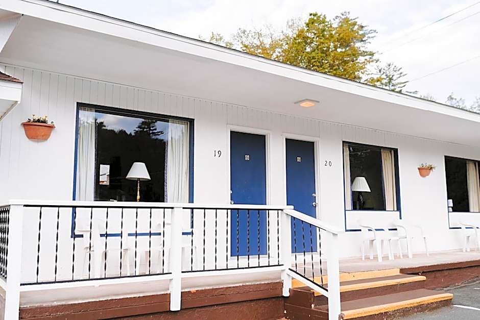 Blue Moon Motel